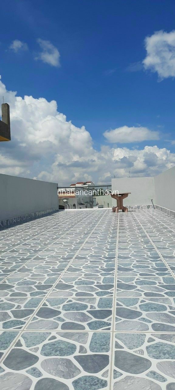 BÁN NHÀ TRỆT LẦU SÂN THƯỢNG GIÁ RẺ - 2TỶ750- LH 0931.0000.94 GẶP BÌNH