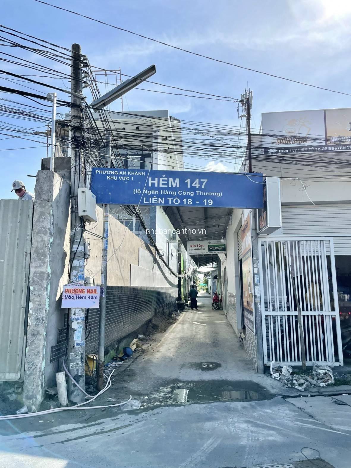 CẶP NỀN GIÁ RẺ HẺM LT 12-20