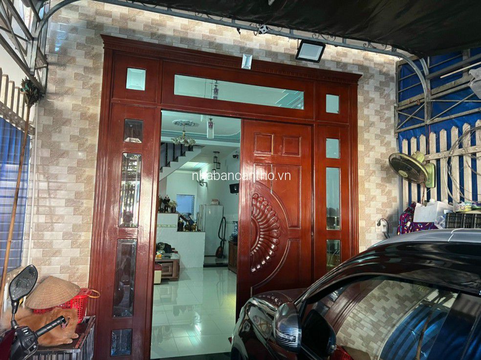 BÁN NHÀ ĐƯỜNG CHÍNH ĐỐI DIỆN CỔNG TRƯỜNG QUỐC TẾ VIỆT MỸ KHU DÂN CƯ THIÊN LỘC, PHÚ THỨ, CÁI RĂNG. 