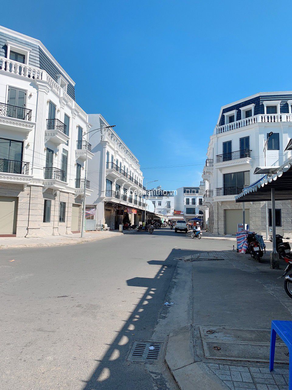 Bán nhà mặt tiên ở chợ thuận tiện kinh doanh 