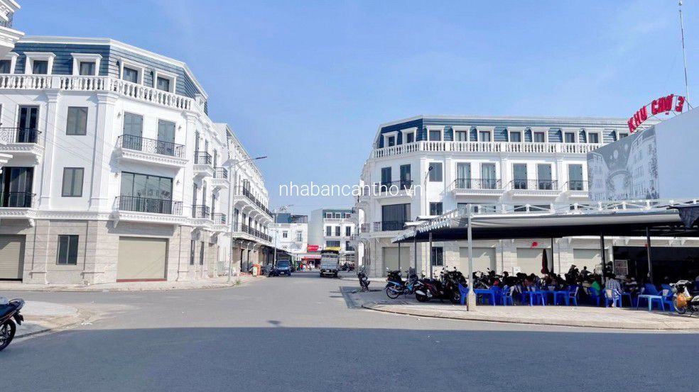 Bán nhà mặt tiền chợ Thới Lai 