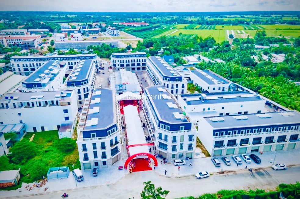 Bán nhà mặt tiền chợ Thới Lai Tp Cần Thơ